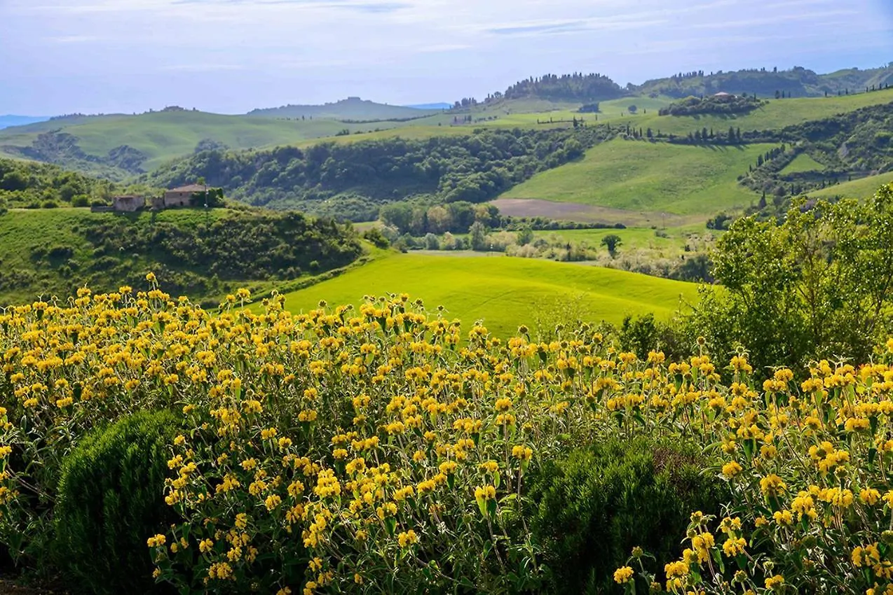 San Giovanni Terme Rapolano Раполано-Терме 4*,